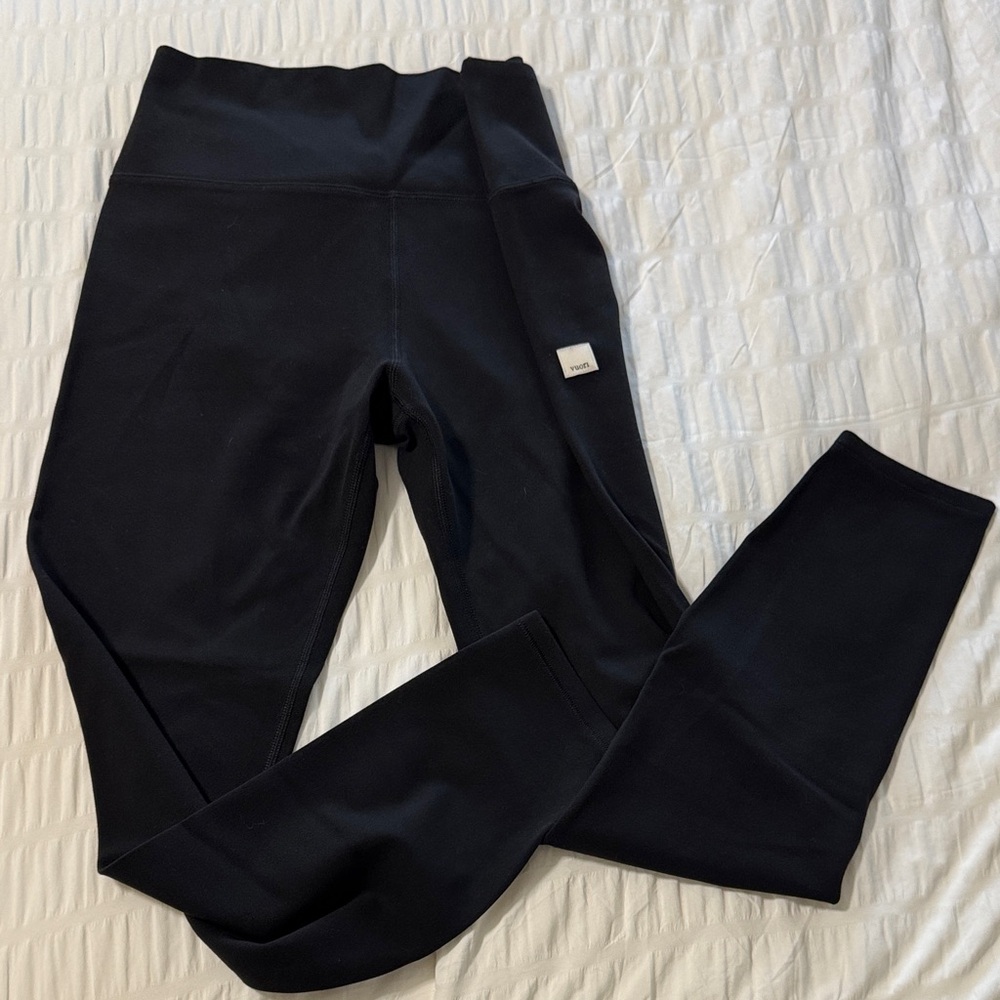 Vuori Women's Black Leggings
